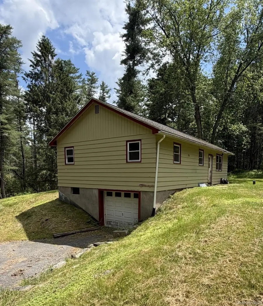 5 Steges Road, Highland, NY 12743 - #3
