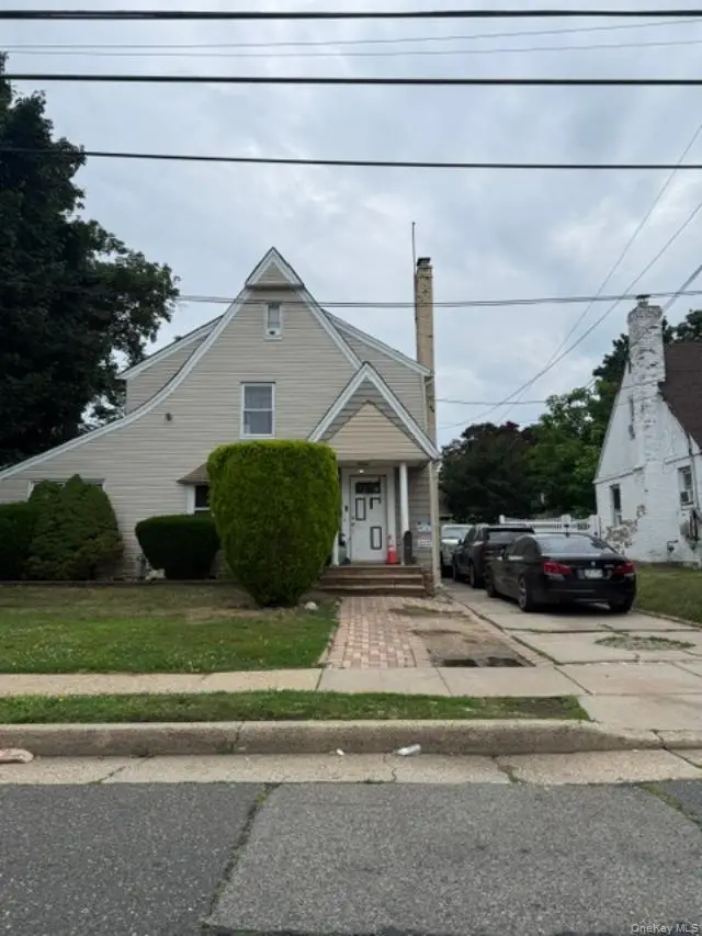 117 Warner Avenue, Hempstead, NY 11550 - #1