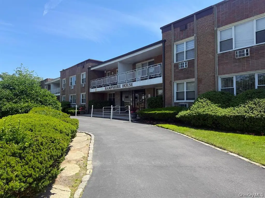 601 Chestnut Street #B17, Cedarhurst, NY 11516 - #1