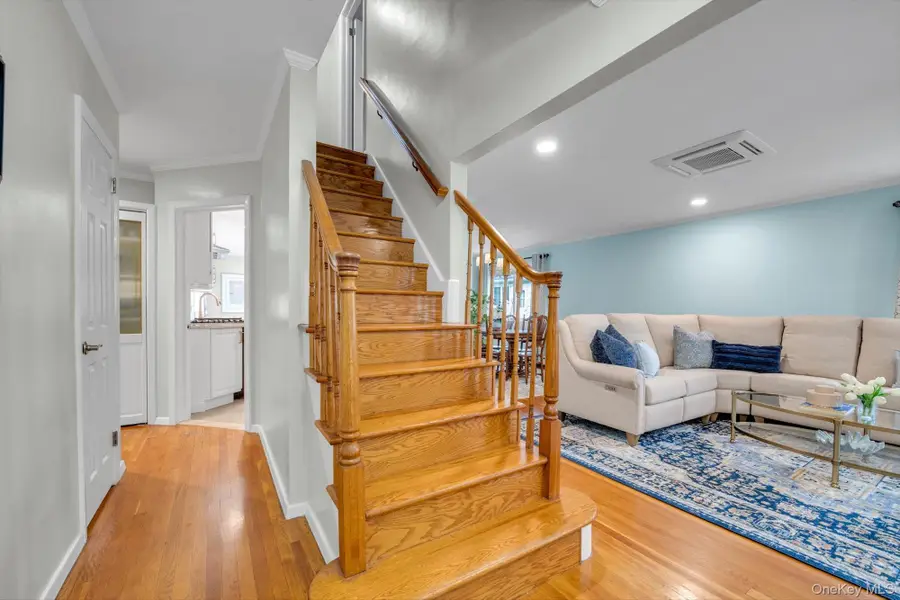 26 Patton Boulevard, New Hyde Park, NY 11040 - #3