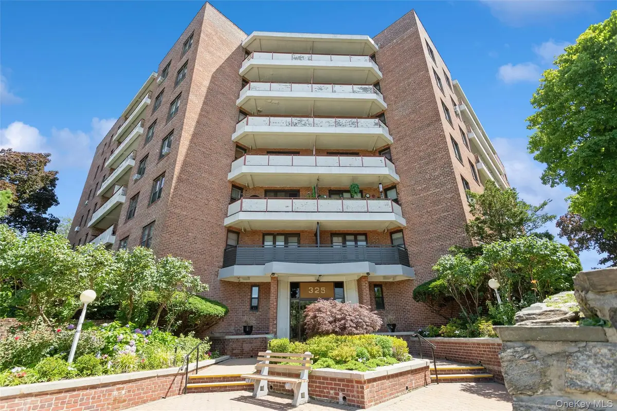 325 King Street #3I, Port Chester, NY 10573 - #1