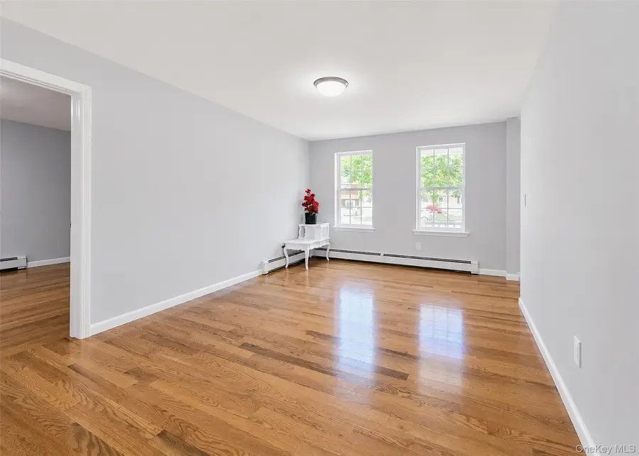 74 Alcolade Drive E, Shirley, NY 11967 - #2
