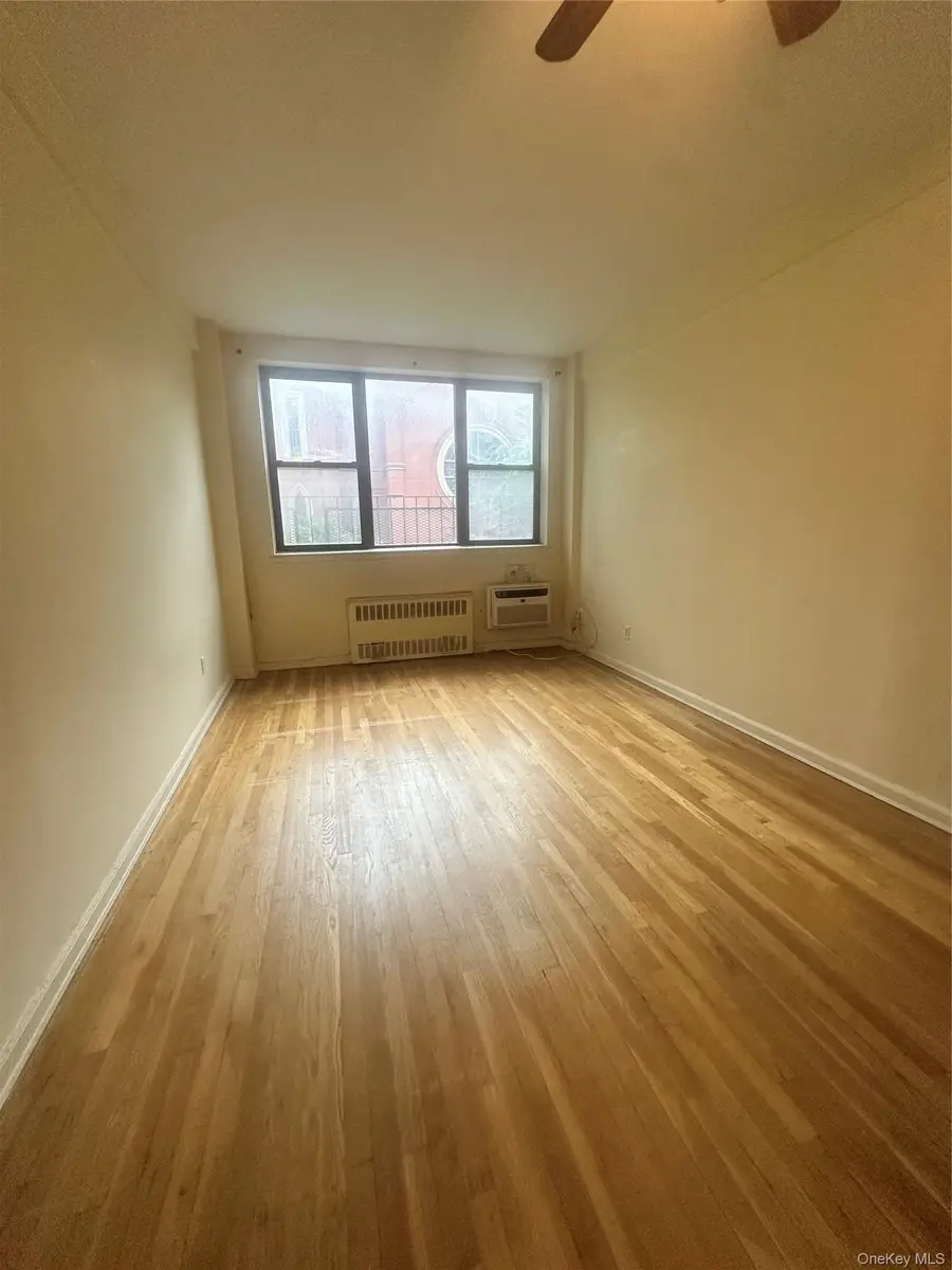 220 E 87th Street #4D, Manhattan, NY 10128 - #3