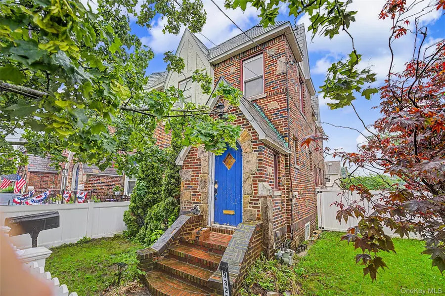 9327 244th Street, Floral Park, NY 11001 - #3