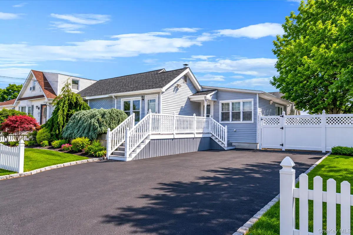 426 N 4th Street, Lindenhurst, NY 11757 - #1