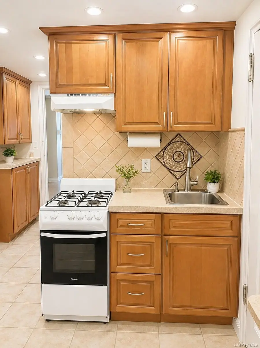 3224 Lafayette Avenue, Bronx, NY 10465 - #3