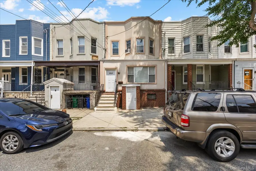 79-27 67th Drive, Middle Village, NY 11379 - #2