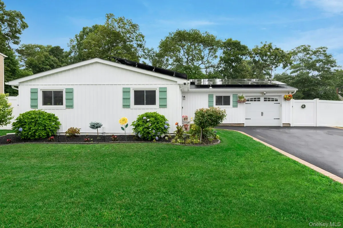 75 Presford Drive, Shirley, NY 11967 - #1