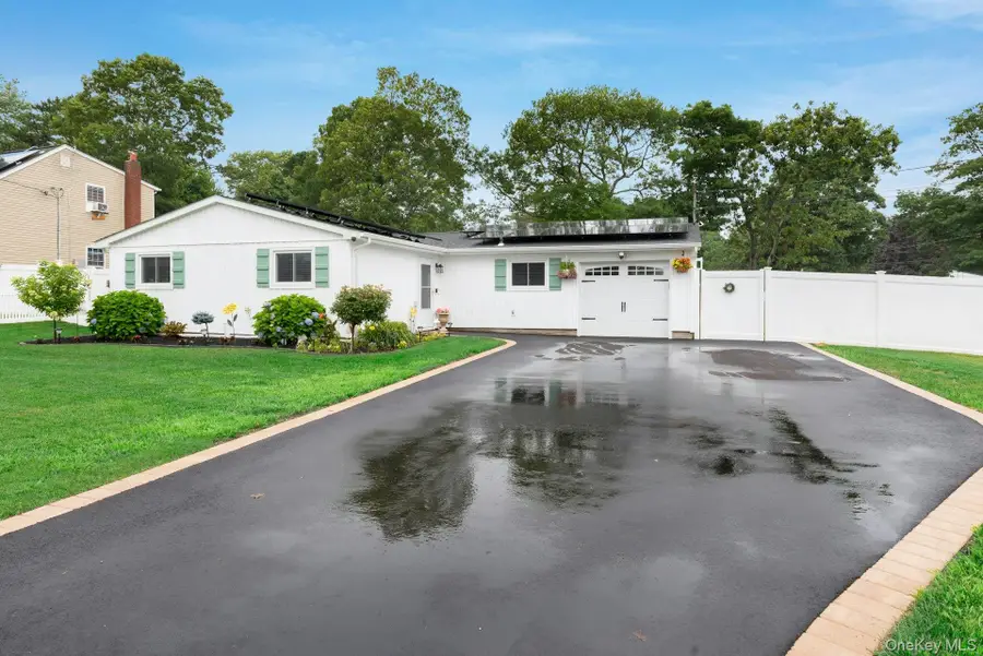 75 Presford Drive, Shirley, NY 11967 - #3