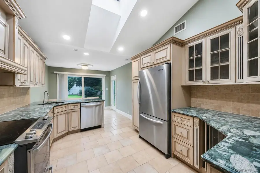 49 Village Drive, Jericho, NY 11753 - #2