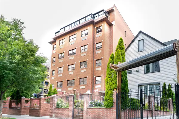 46-06 88th Street #4B, Elmhurst, NY 11373