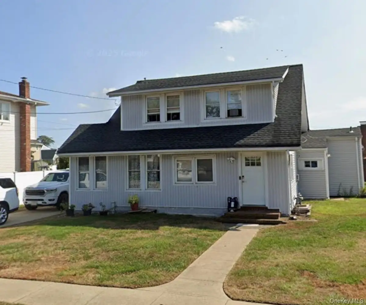 370 Clocks Boulevard, Massapequa, NY 11758 - #1