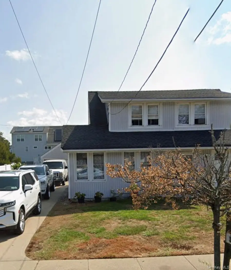 370 Clocks Boulevard, Massapequa, NY 11758 - #2