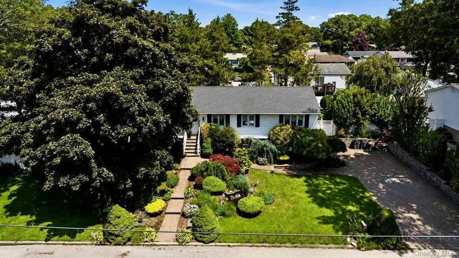 9 Starr Street, Port Jefferson Station, NY 11776 - #3