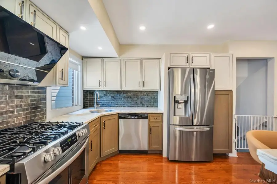 2182 Baylis Avenue, Elmont, NY 11003 - #3