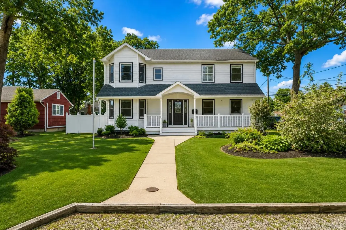 55 Yuma Lane, East Islip, NY 11730 - #1