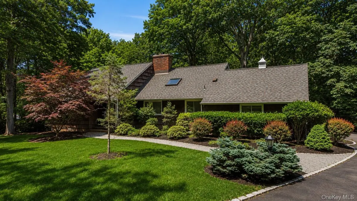 21 Druid Hill Road, Port Jefferson, NY 11777 - #1