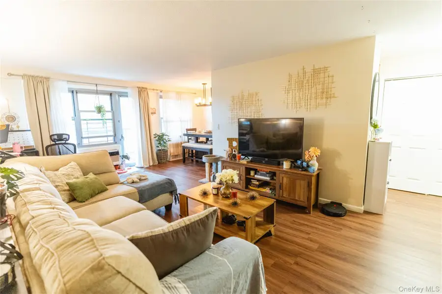 3410 De Reimer Avenue #7F, Bronx, NY 10475 - #3
