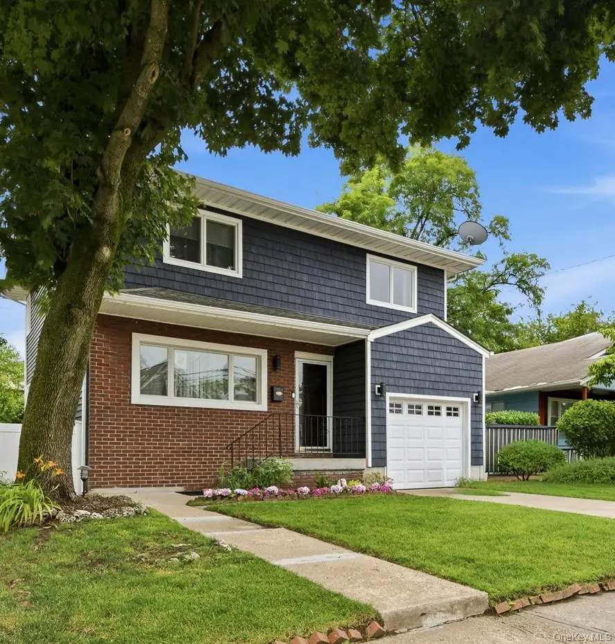 4 Pequot Avenue, Port Washington, NY 11050 - #3