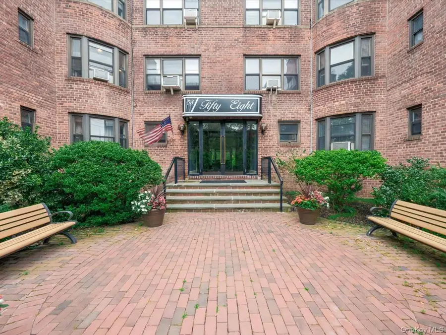 58 Grace Avenue #1D, Great Neck, NY 11021 - #2