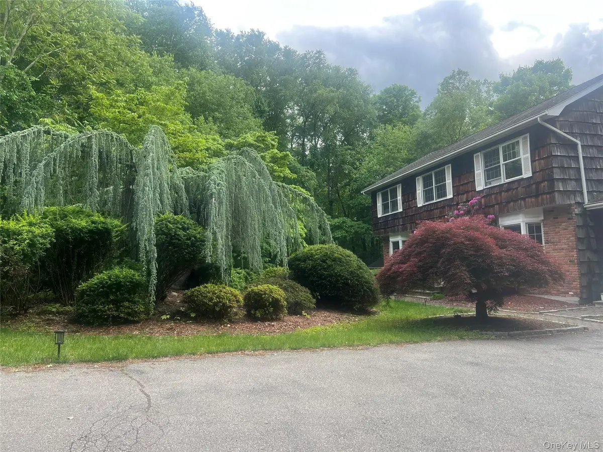 17 Birch Hill, Putnam Valley, NY 10579 - #1