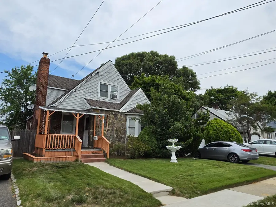 25 Gold Street, Valley Stream, NY 11580 - #2