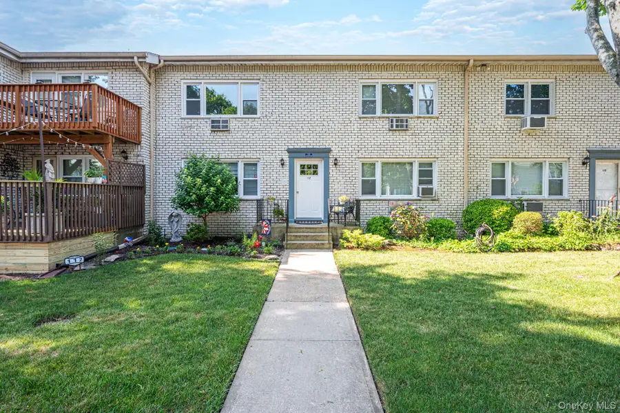 112 Cardinal Lane #2A, Islip, NY 11751 - #3