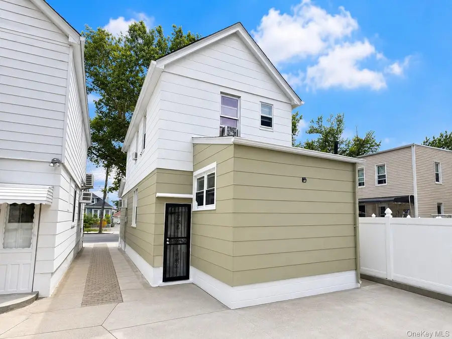 10713 Sutter Avenue, Ozone Park, NY 11417 - #3