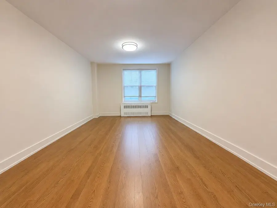 142-20 Franklin Avenue #3R, Flushing, NY 11355 - #3