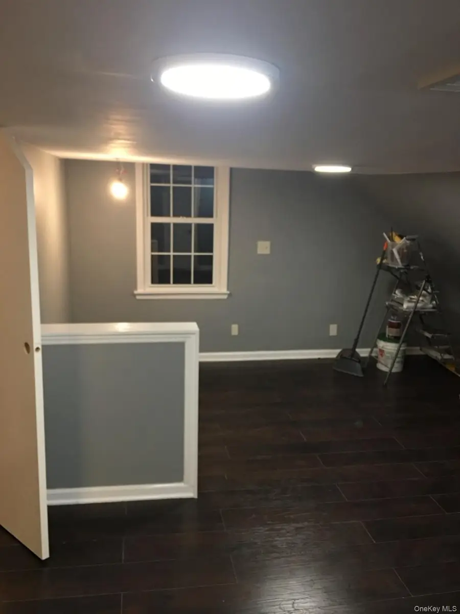 19040 N 103rd Avenue, Hollis, NY 11423 - #2