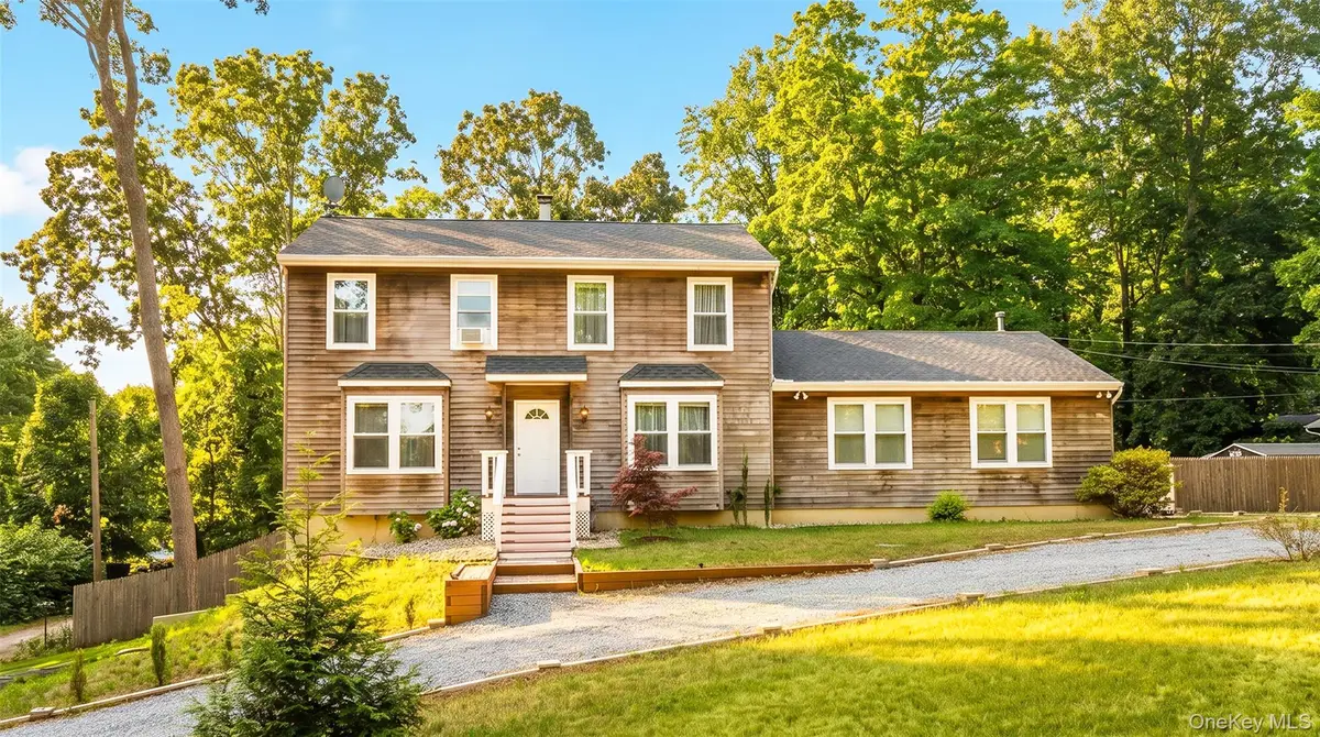 370 S Country Road, Brookhaven, NY 11719 - #1
