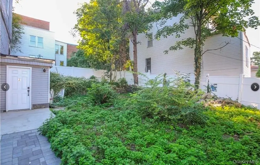 3088 Heath Avenue, Bronx, NY 10463 - #2