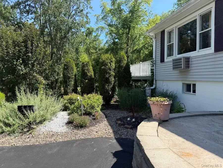 3253 State Route 52, Pine Bush, NY 12566 - #3
