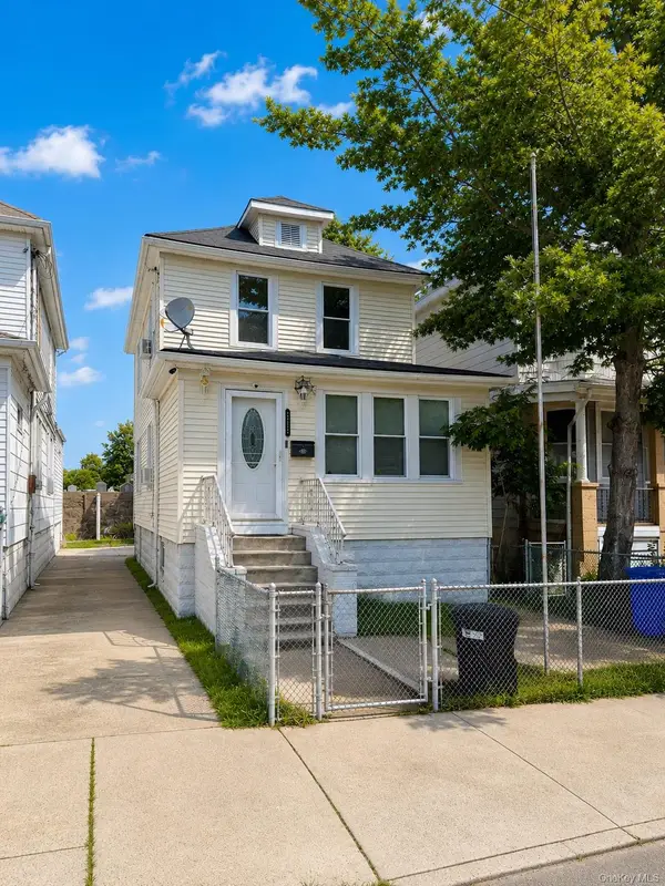 2729 Gifford Avenue, Bronx, NY 10465