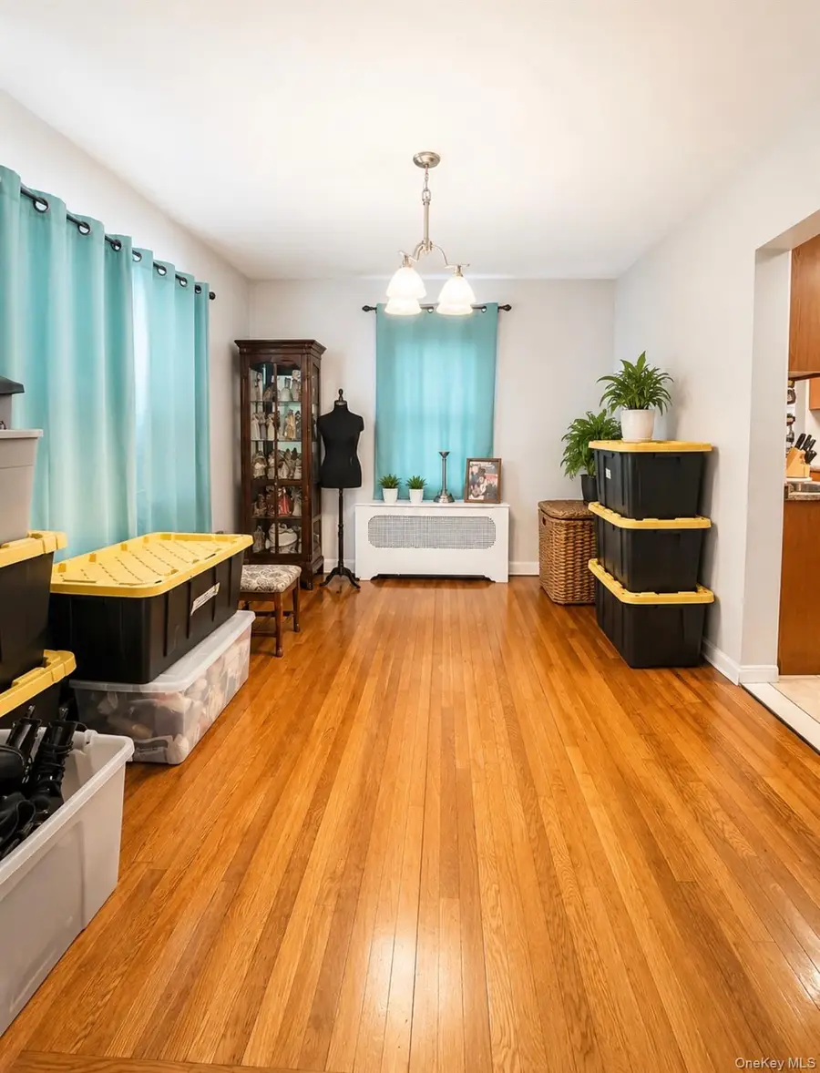 2729 Gifford Avenue, Bronx, NY 10465 - #3