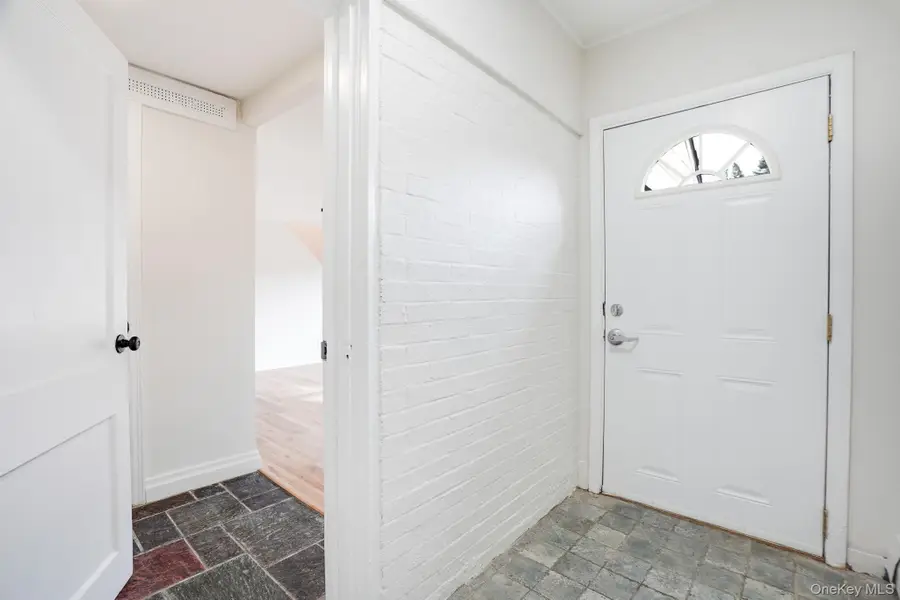 3 Pond Road, Poughkeepsie, NY 12601 - #2