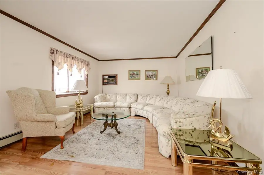 1815 Meadowbrook Road, Merrick, NY 11566 - #3