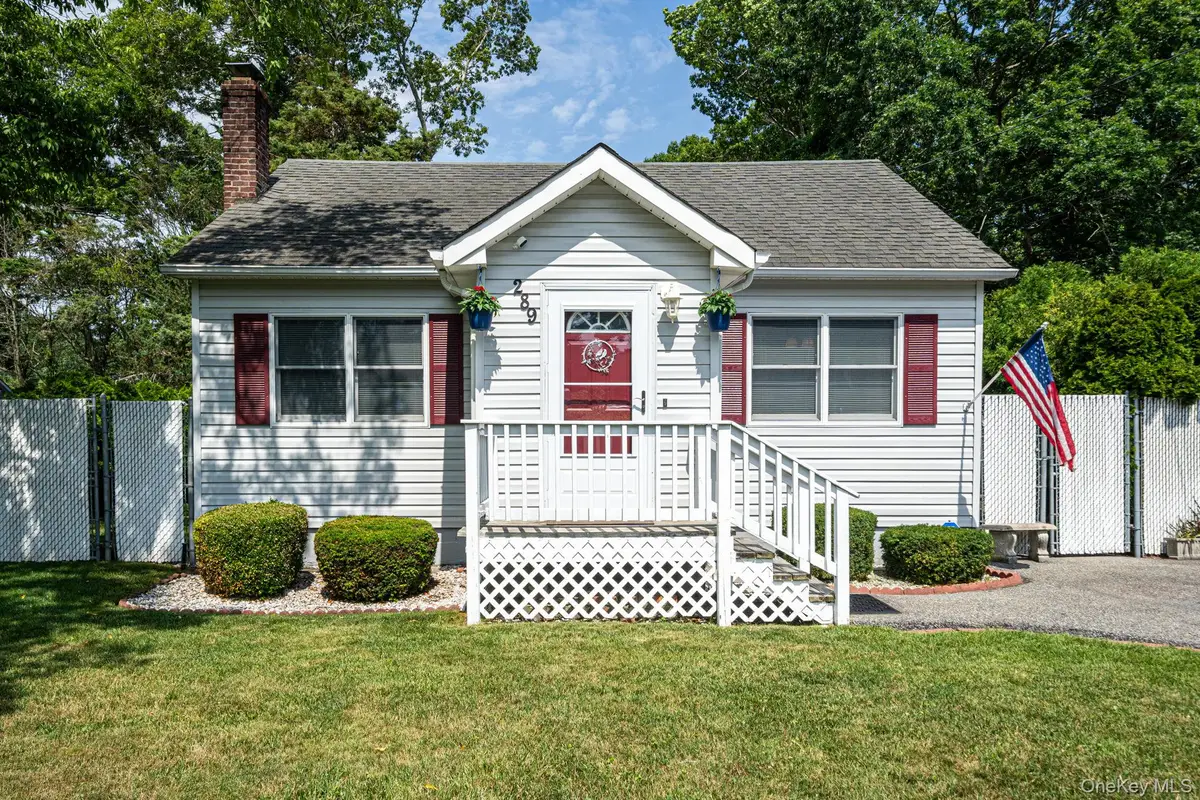 289 Mckinley Drive, Mastic Beach, NY 11951 - #1