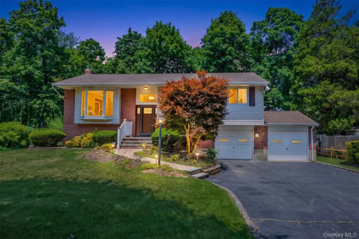 259 Burr Road, East Northport, NY 11731 - #1