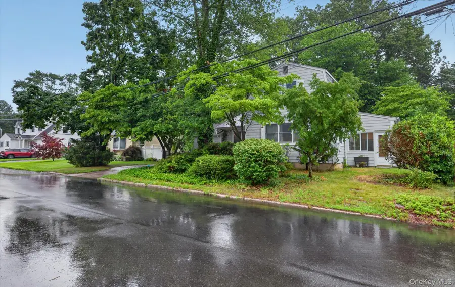 12 W Haven Drive, East Northport, NY 11731 - #2