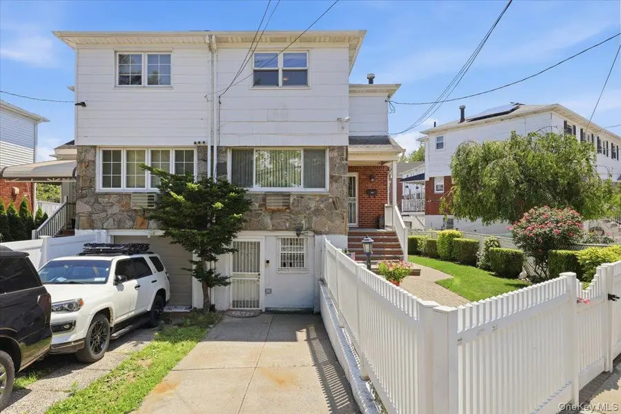 3132 Ampere Avenue, Bronx, NY 10465 - #3
