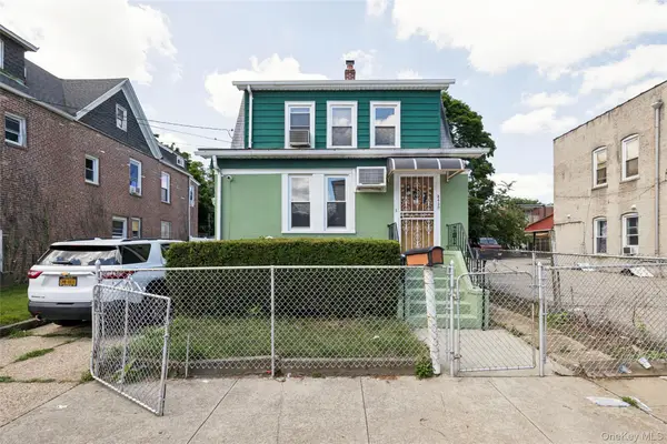 8430 129th Street, Kew Gardens, NY 11415