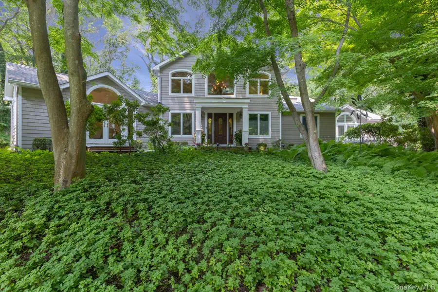 29 Farm Road, Saint James, NY 11780 - #2