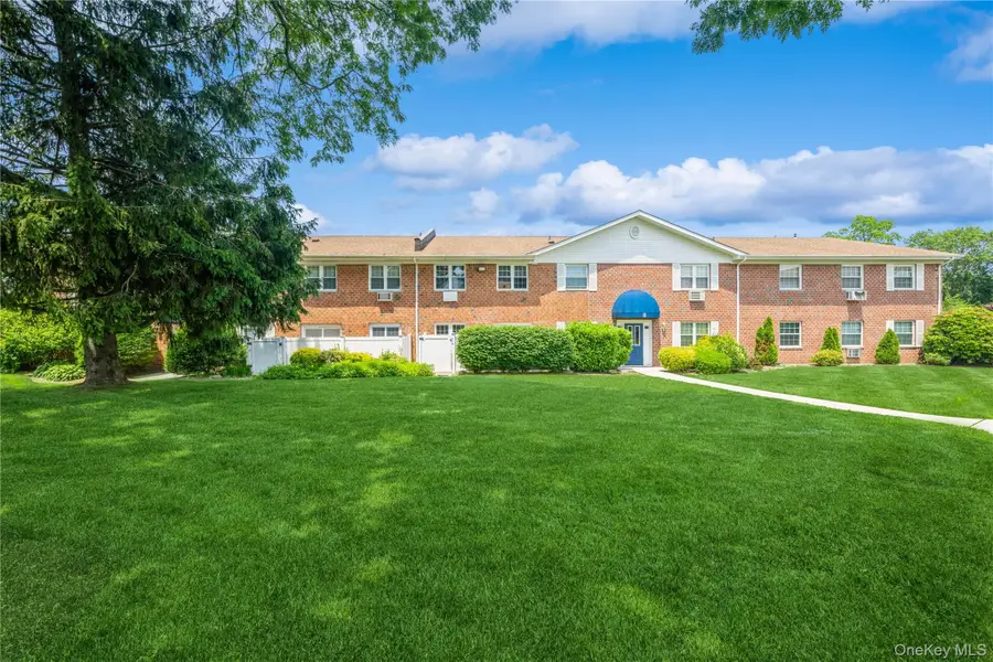 460 Old Town Road #8J, Port Jefferson Station, NY 11776 - #2