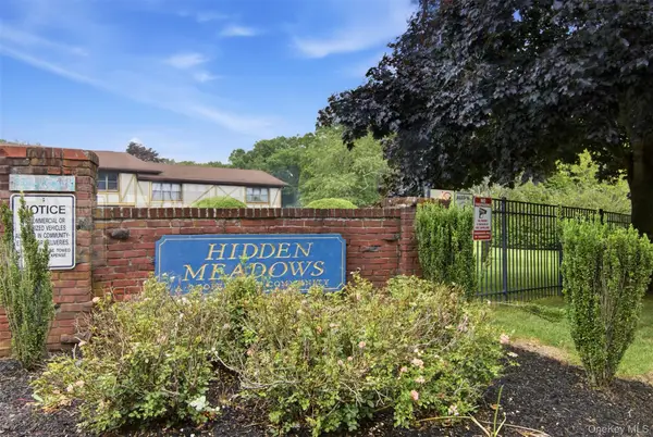 58 Bailey Court #58, Middle Island, NY 11953