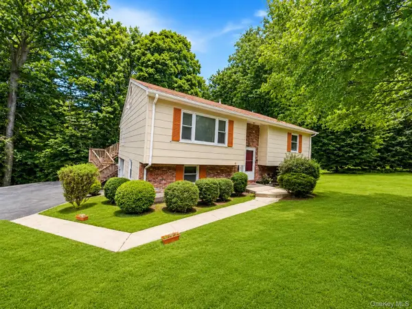 37 Nursery Road, Tuxedo Park, NY 10987