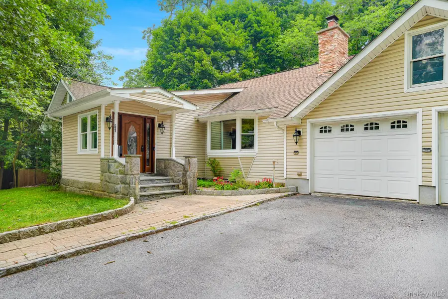 61 Underhill Road, Ossining, NY 10562 - #3