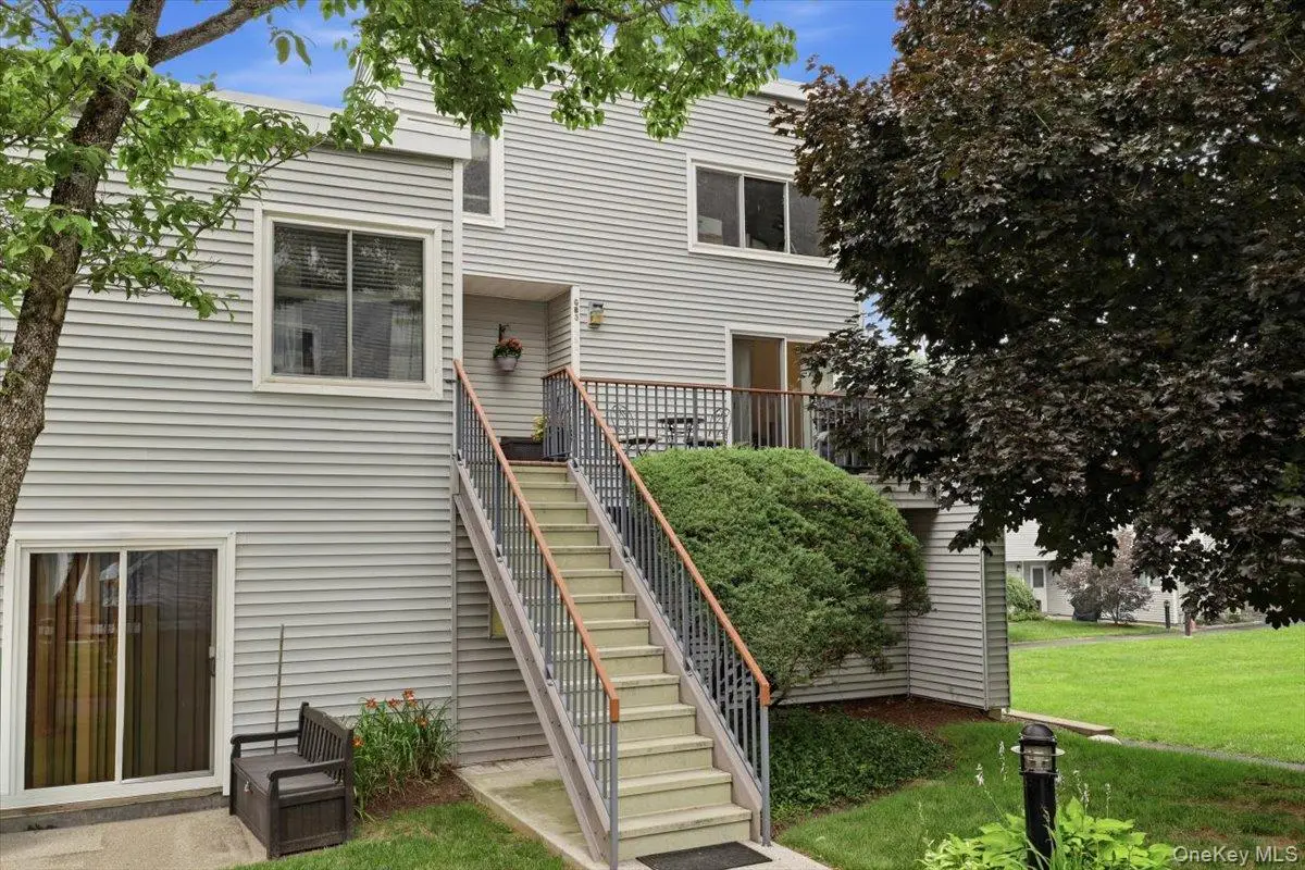 208 Harris Road #GB3, Bedford Hills, NY 10507 - #1