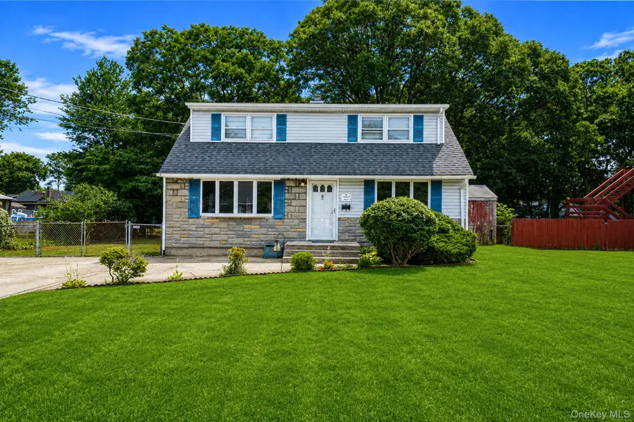 146 Dawn Drive, Centereach, NY 11720 - #2