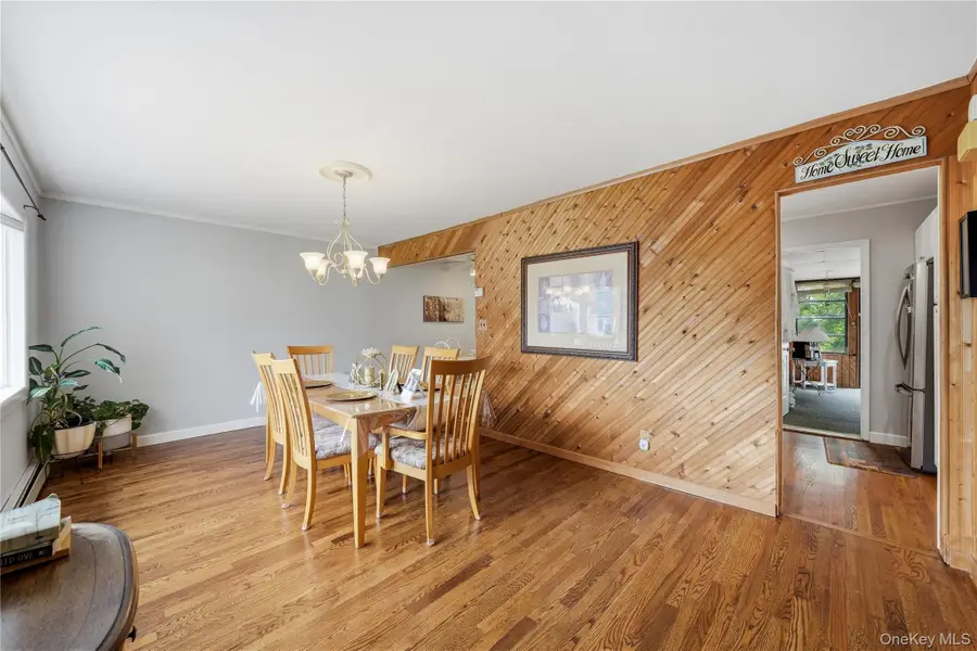 1440 Lincoln Boulevard, Bay Shore, NY 11706 - #2